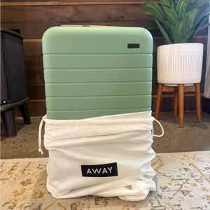 Away Sea Green Hard-Shell Carry-On
